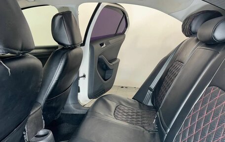 Volkswagen Jetta VI, 2013 год, 900 000 рублей, 9 фотография