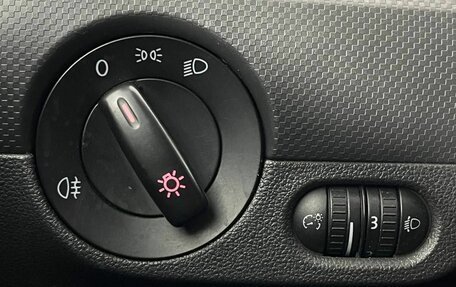 Volkswagen Jetta VI, 2013 год, 900 000 рублей, 17 фотография