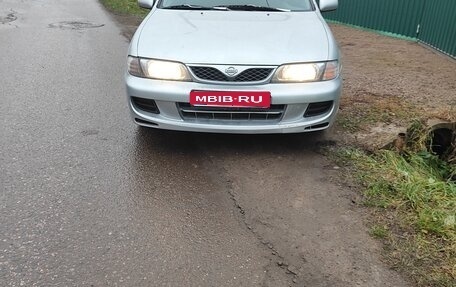 Nissan Almera, 1998 год, 250 000 рублей, 1 фотография