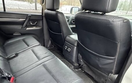 Mitsubishi Pajero IV, 2012 год, 1 800 000 рублей, 11 фотография