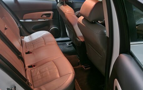 Chevrolet Cruze II, 2012 год, 790 000 рублей, 7 фотография