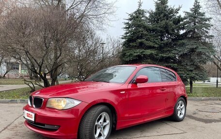 BMW 1 серия, 2010 год, 750 000 рублей, 6 фотография