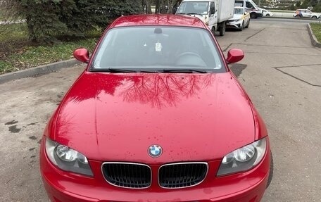 BMW 1 серия, 2010 год, 750 000 рублей, 8 фотография