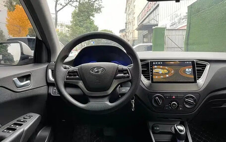 Hyundai Verna, 2021 год, 914 000 рублей, 9 фотография