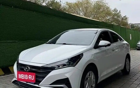 Hyundai Verna, 2021 год, 914 000 рублей, 2 фотография