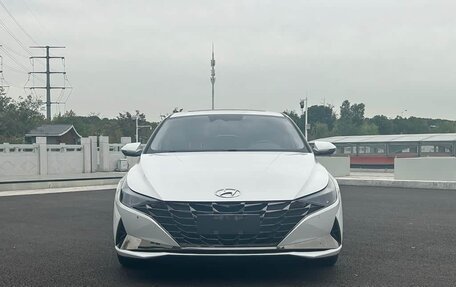 Hyundai Elantra, 2022 год, 1 847 852 рублей, 2 фотография