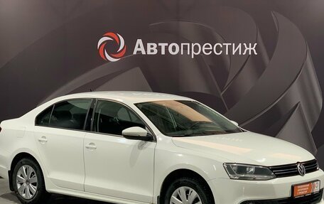 Volkswagen Jetta VI, 2012 год, 1 320 000 рублей, 2 фотография