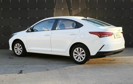 Hyundai Solaris II рестайлинг, 2021 год, 1 350 000 рублей, 7 фотография