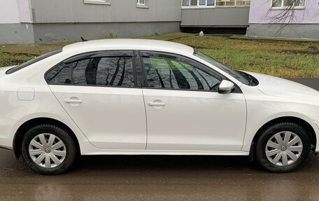 Volkswagen Jetta VI, 2015 год, 1 000 000 рублей, 3 фотография