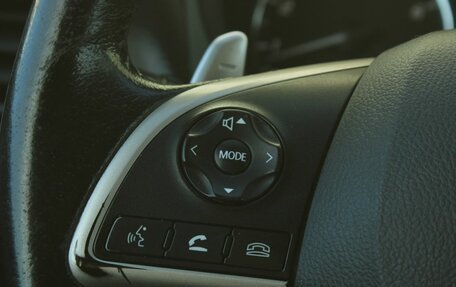 Mitsubishi Outlander III рестайлинг 3, 2013 год, 1 300 000 рублей, 17 фотография