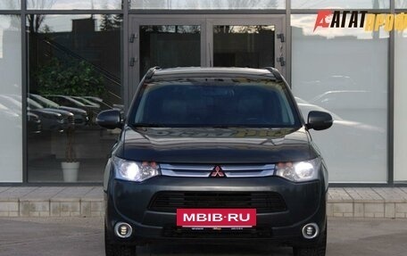 Mitsubishi Outlander III рестайлинг 3, 2013 год, 1 300 000 рублей, 2 фотография