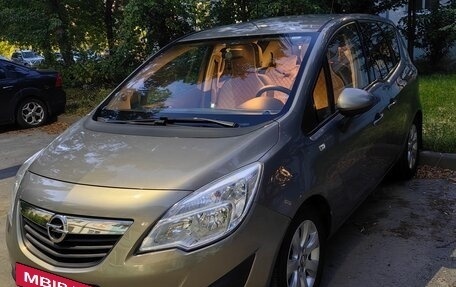 Opel Meriva, 2012 год, 680 000 рублей, 2 фотография