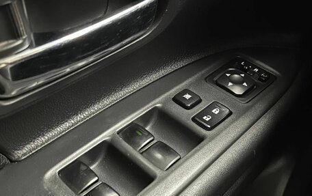 Mitsubishi Outlander III рестайлинг 3, 2012 год, 1 400 000 рублей, 17 фотография