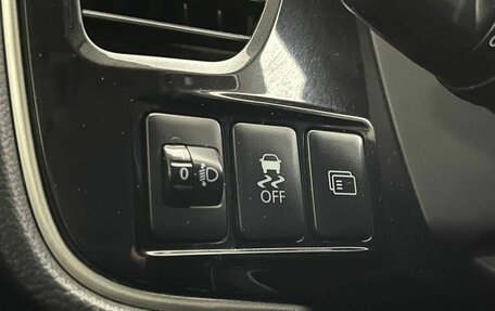 Mitsubishi Outlander III рестайлинг 3, 2012 год, 1 400 000 рублей, 18 фотография