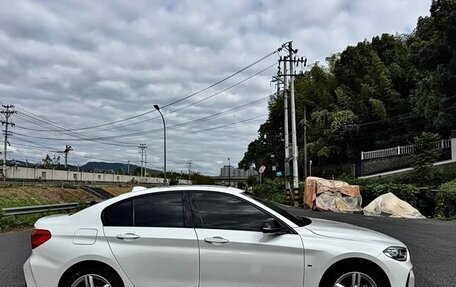 BMW 1 серия, 2022 год, 1 899 001 рублей, 7 фотография