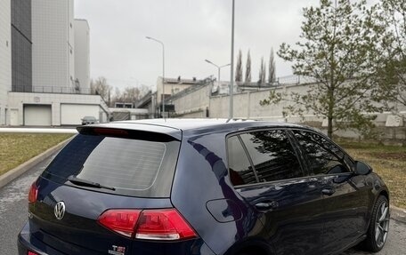 Volkswagen Golf VII, 2013 год, 988 000 рублей, 20 фотография