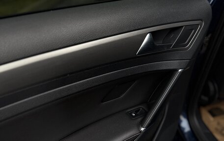 Volkswagen Golf VII, 2013 год, 988 000 рублей, 31 фотография