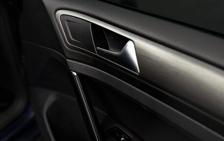 Volkswagen Golf VII, 2013 год, 988 000 рублей, 32 фотография