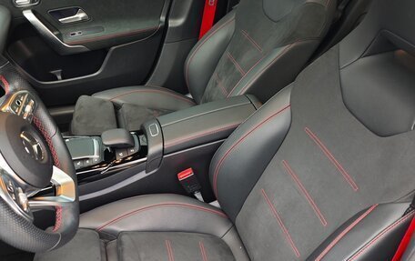 Mercedes-Benz A-Класс AMG, 2021 год, 6 000 000 рублей, 13 фотография