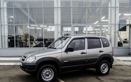 Chevrolet Niva I рестайлинг, 2010 год, 480 000 рублей, 1 фотография