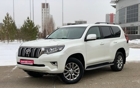 Toyota Land Cruiser Prado 150 рестайлинг 2, 2019 год, 4 870 000 рублей, 1 фотография