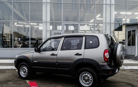 Chevrolet Niva I рестайлинг, 2010 год, 480 000 рублей, 6 фотография