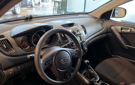 KIA Cerato III, 2011 год, 750 000 рублей, 11 фотография