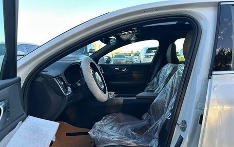 Volvo S60 III, 2024 год, 4 103 801 рублей, 8 фотография