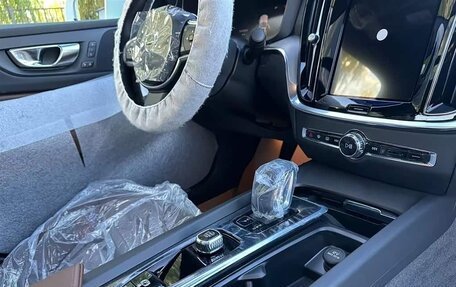 Volvo S60 III, 2024 год, 4 103 801 рублей, 11 фотография