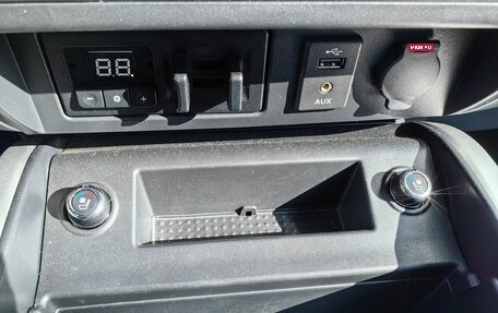 Nissan Titan II, 2015 год, 5 950 000 рублей, 16 фотография