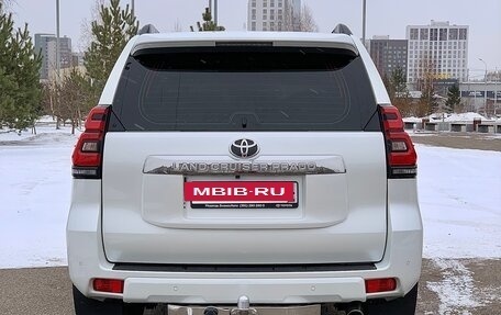 Toyota Land Cruiser Prado 150 рестайлинг 2, 2019 год, 4 870 000 рублей, 8 фотография