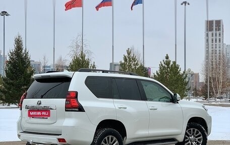 Toyota Land Cruiser Prado 150 рестайлинг 2, 2019 год, 4 870 000 рублей, 9 фотография