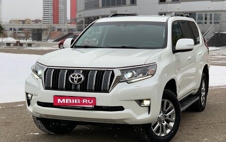 Toyota Land Cruiser Prado 150 рестайлинг 2, 2019 год, 4 870 000 рублей, 2 фотография