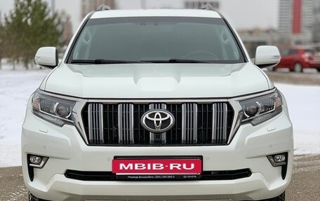 Toyota Land Cruiser Prado 150 рестайлинг 2, 2019 год, 4 870 000 рублей, 15 фотография