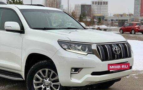 Toyota Land Cruiser Prado 150 рестайлинг 2, 2019 год, 4 870 000 рублей, 13 фотография