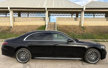 Mercedes-Benz Maybach S-Класс, 2025 год, 27 000 000 рублей, 2 фотография