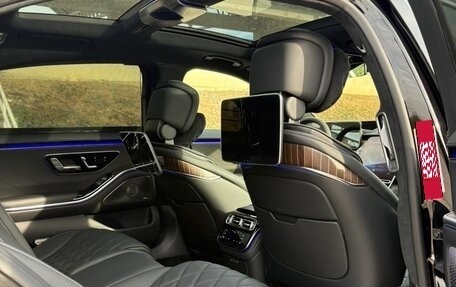 Mercedes-Benz Maybach S-Класс, 2025 год, 27 000 000 рублей, 7 фотография