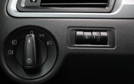 Skoda Rapid I, 2019 год, 1 295 000 рублей, 14 фотография