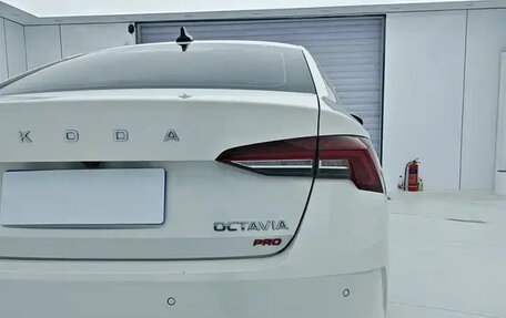 Skoda Octavia IV, 2021 год, 1 587 000 рублей, 7 фотография