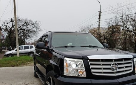 Cadillac Escalade II, 2001 год, 850 000 рублей, 1 фотография