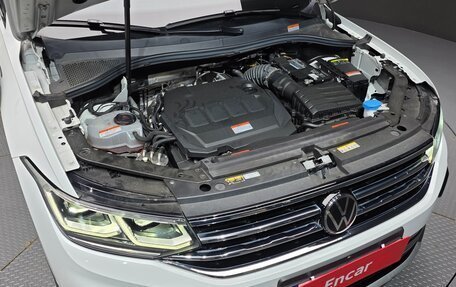 Volkswagen Tiguan II, 2022 год, 3 543 000 рублей, 6 фотография