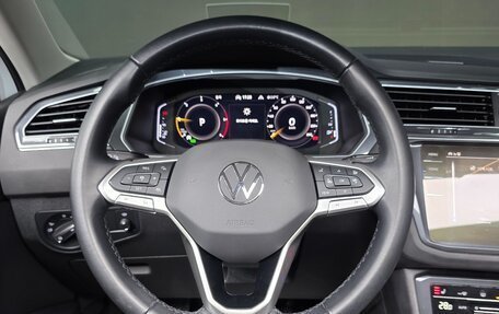 Volkswagen Tiguan II, 2022 год, 3 543 000 рублей, 12 фотография