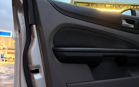 Ford Focus II рестайлинг, 2010 год, 550 000 рублей, 18 фотография