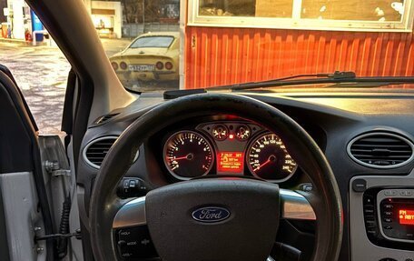 Ford Focus II рестайлинг, 2010 год, 550 000 рублей, 16 фотография