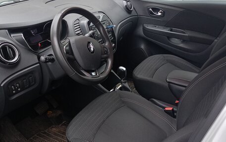 Renault Kaptur I рестайлинг, 2017 год, 1 600 000 рублей, 3 фотография