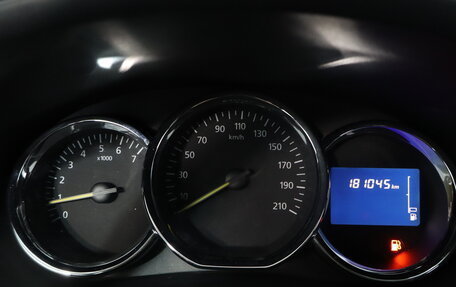 Renault Logan II, 2014 год, 599 000 рублей, 16 фотография