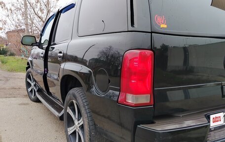 Cadillac Escalade II, 2001 год, 850 000 рублей, 2 фотография