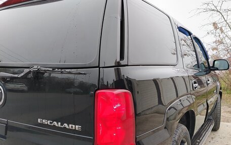 Cadillac Escalade II, 2001 год, 850 000 рублей, 3 фотография