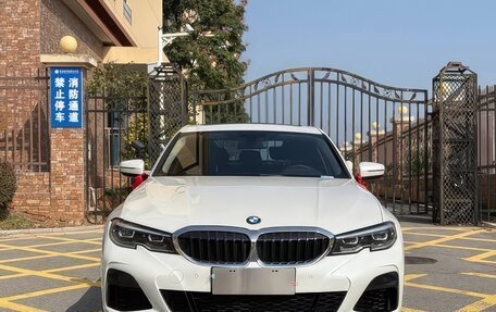 BMW 3 серия, 2022 год, 3 200 000 рублей, 2 фотография