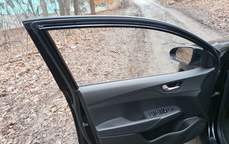 Hyundai Solaris II рестайлинг, 2021 год, 900 000 рублей, 28 фотография